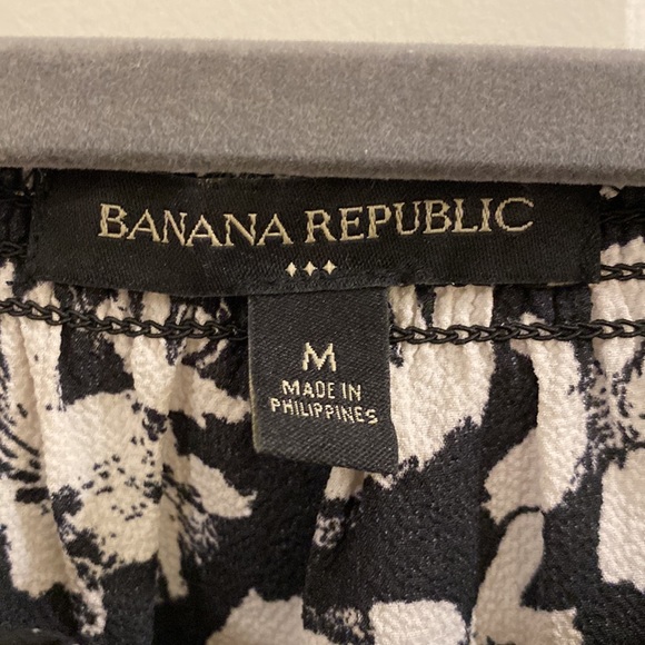Banana Republic Blouse - Picture 2 of 4